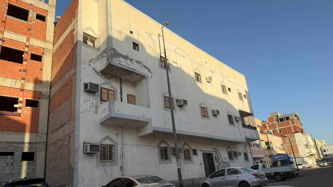 الواجهة الثانية للعمارة في حي بني حارثة